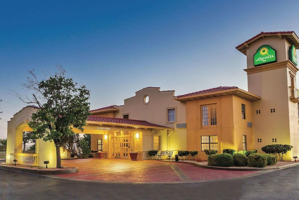 Travelodge By Wyndham El Paso - Airport Buitenkant foto