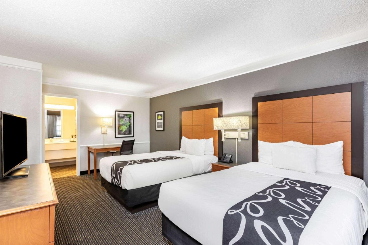 Travelodge By Wyndham El Paso - Airport Buitenkant foto