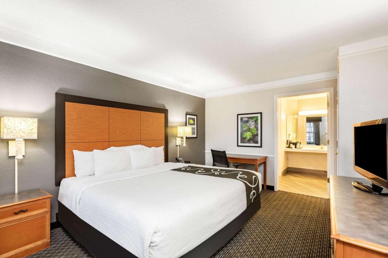 Travelodge By Wyndham El Paso - Airport Buitenkant foto
