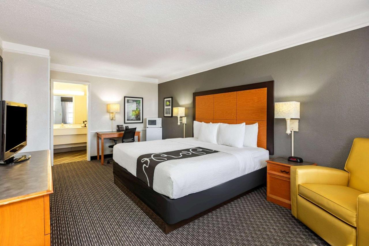 Travelodge By Wyndham El Paso - Airport Buitenkant foto