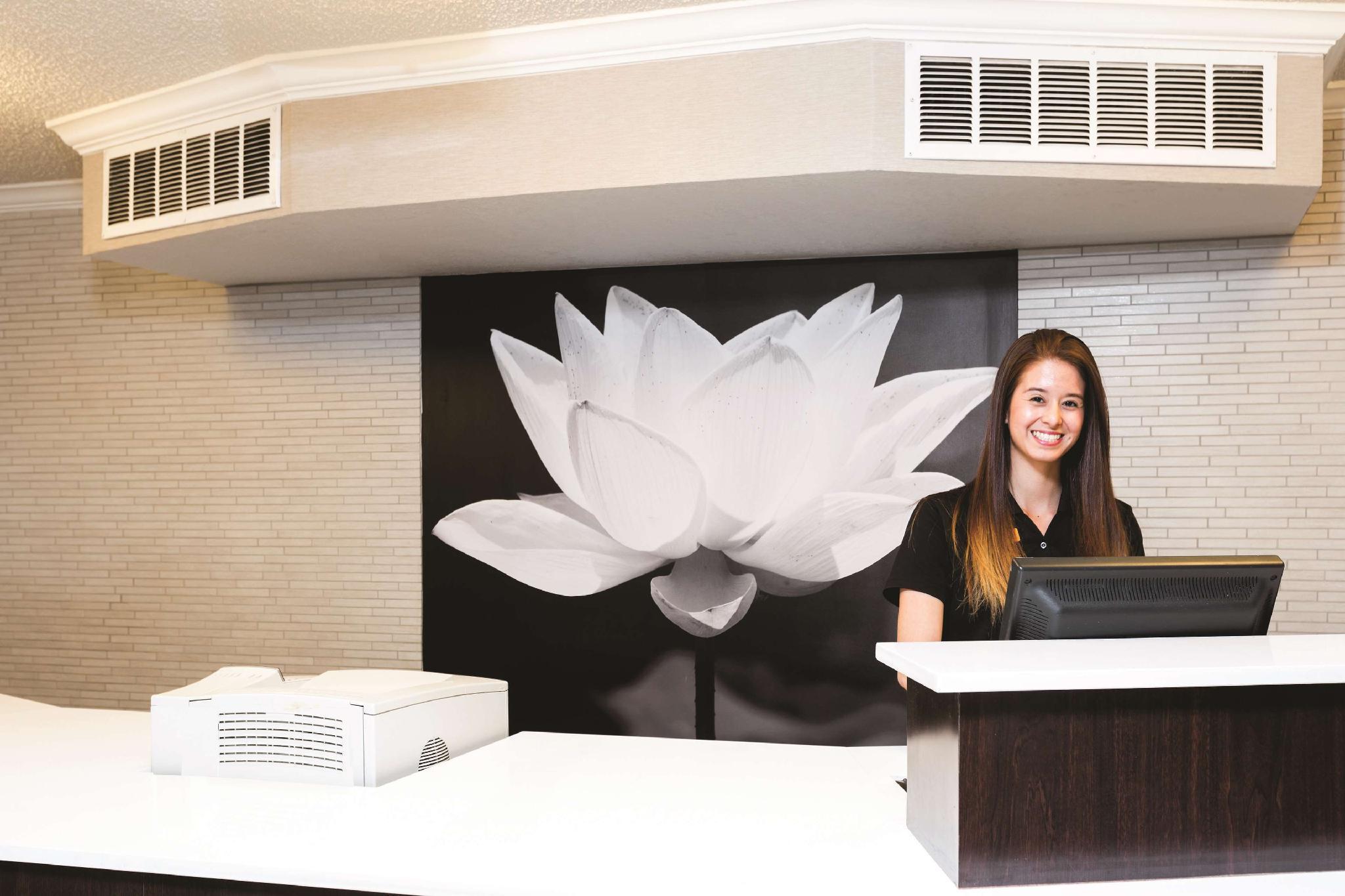Travelodge By Wyndham El Paso - Airport Buitenkant foto