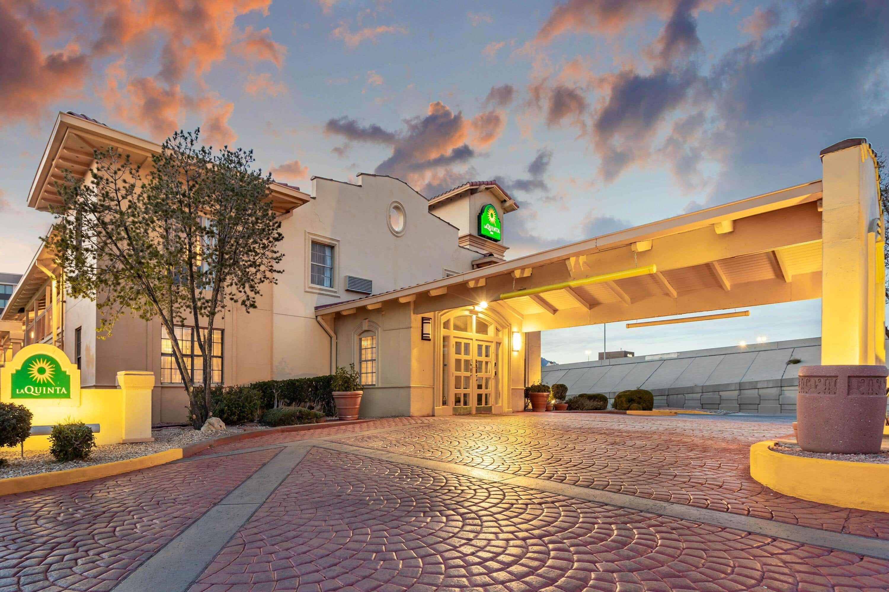 Travelodge By Wyndham El Paso - Airport Buitenkant foto